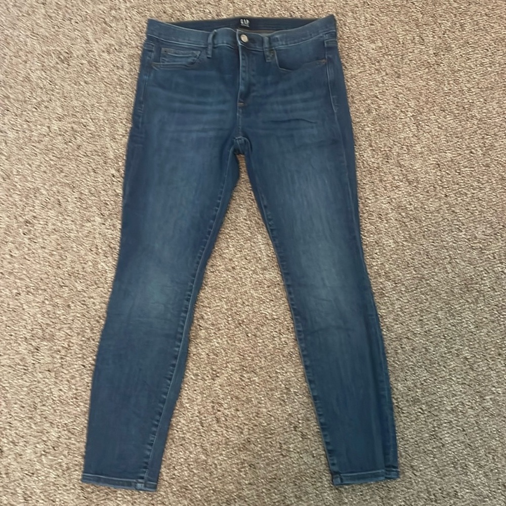 Gap True Skinny (short)